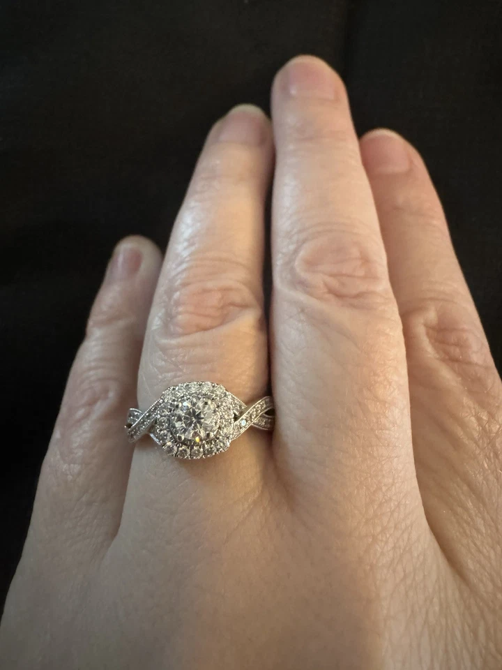 Engagement Ring Or Promise Ring From Kay Jewelers -14 Carat White Gold Size 7 - Image 2 of 4