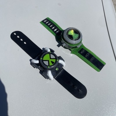 Original 2005 Ben 10 Omnitrix and  2008 Alien Force watch