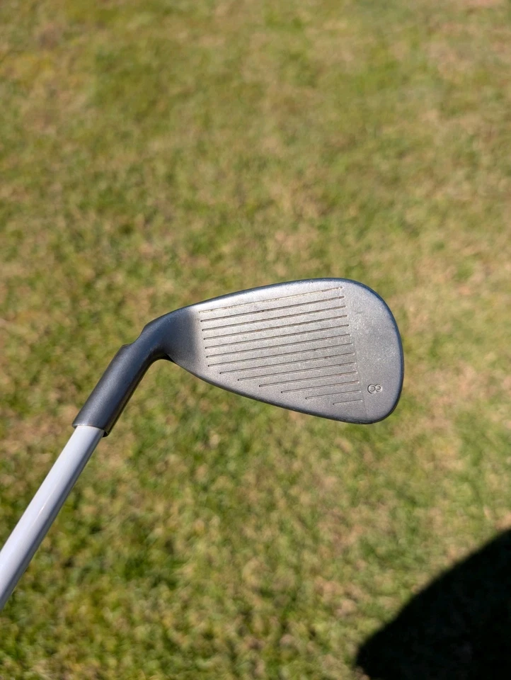 Juego de plancha híbrida Ping Faith Red Dot 5H,6H,7,8,9,W,SW,UW damas diestras  Foto 4 de 4