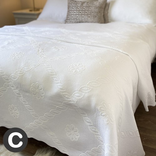 Luxury White Woven Summer Bedspread 