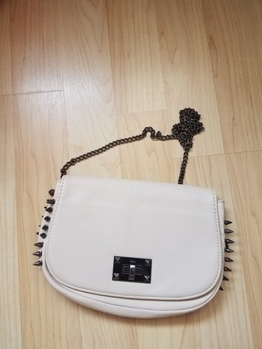 Urban expressions crossbody
