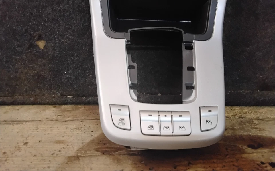 Pontiac 2007-2009 calentador de torrente control de aire acondicionado/interruptor de ventana eléctrica pieza de fabricante original Foto 4 de 4