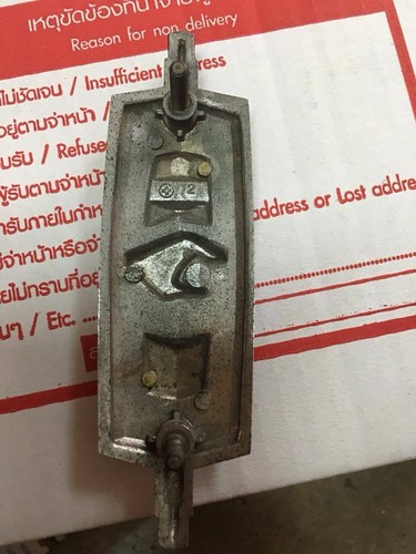 MITSUBISHI Galant GTO 1970-1977 Front Grille EMBLEM Badge Genuine NOS JAPAN - Picture 5 of 6