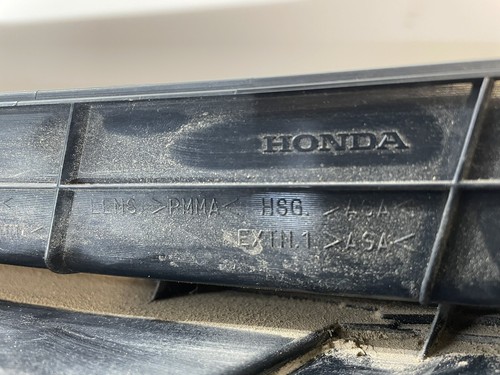 2015-2016-2017-2018-2019 HONDA FIT RIGHT INNER TAILLIGHT LED ORIGINAL - Picture 5 of 6