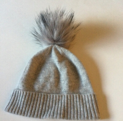 NORDSTROM RACK WOMENS CASHMERE KNIT CUFFED BEANIE W/FAUX FUR  display picture 3