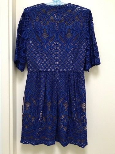 bcbg maxazria royal blue floral lace lined dress with two side pockets size 6 - Picture 4 of 8