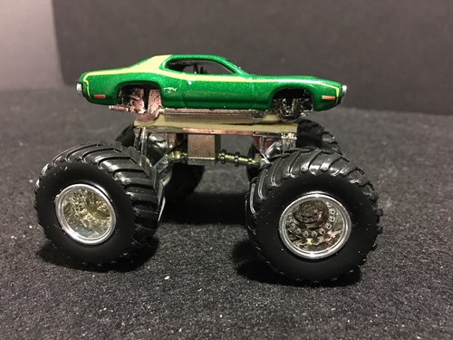 CUSTOM CONVERTED HOT WHEELS 1971 PLYMOUTH CTX GREEN 1/64 DIE CAST - Picture 3 of 6