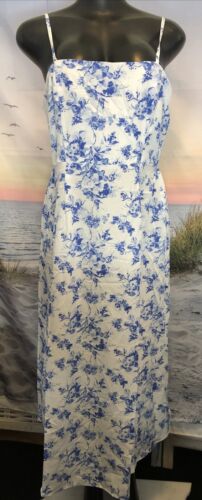 NWT Cupshe White Blue Floral Long Dress Size Medium