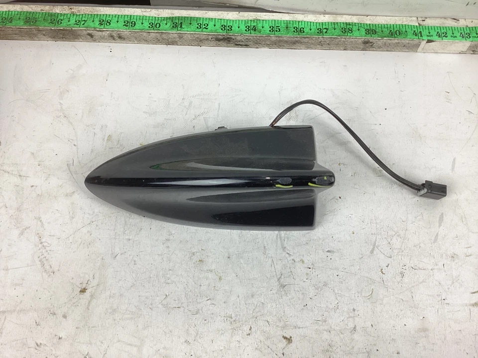 Conjunto de antena de aleta de tiburón techo trasero Acura MDX 2014-2016 39150-TZ5-A120-M1 OEM Foto 3 de 4