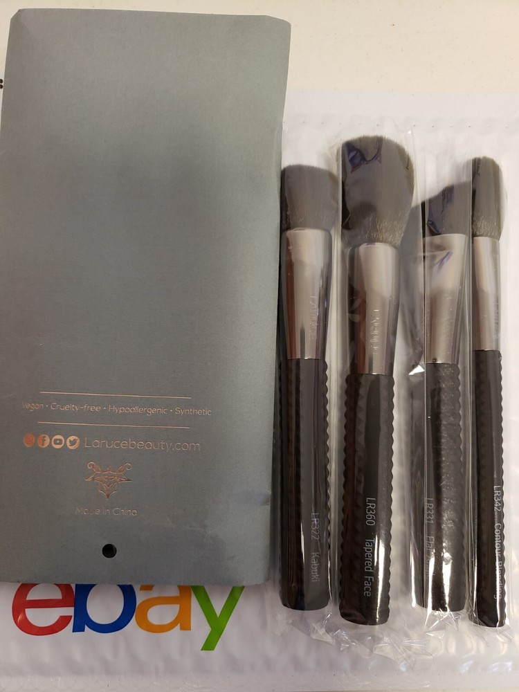 LARUCE BEAUTY Face Set 4 Piece Makeup Brush Set