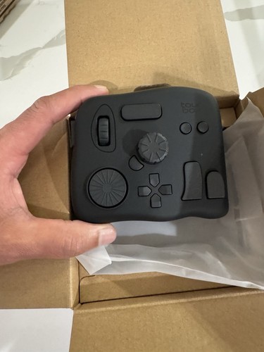 TourBox NEO - Custom Controller for Photo Video Editing, Color Grading - 第 9/10 張圖片