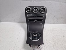 Mittelkonsole für Mercedes C Klasse AMG W205 2,0 M264.920 M264 A2056803012 Mittelkonsole für Mercedes C Klasse AMG W205 2,0 M264.920 M264 A2056803012