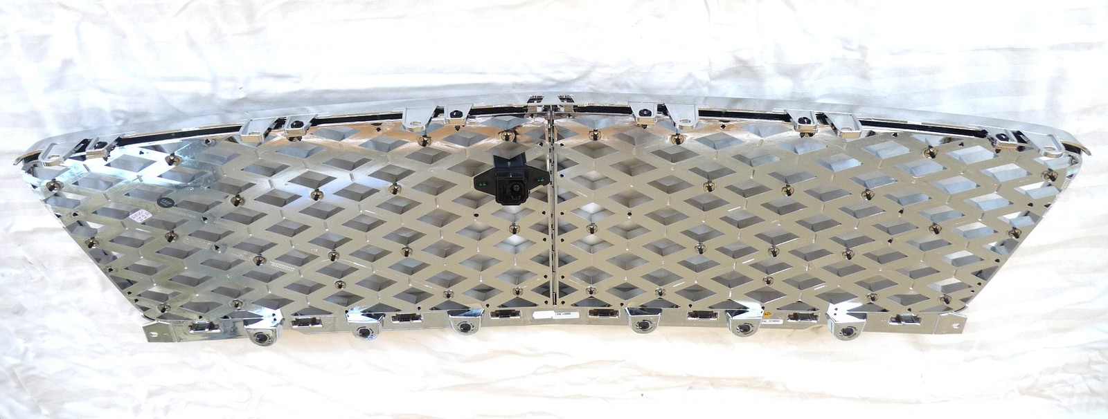 2019-2024 Bentley Continental GT GTC Front Matrix Grille w/Camera 3SD853597AM OE