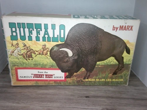 Rare Marx Buffalo figure # 2033 from Johnny West series hard to find in box  Z36