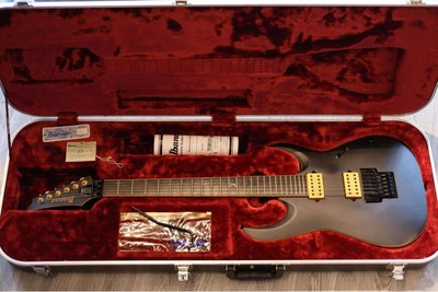 Ibanez JBM100 - Jake Bowen Signature / E-Gitarre mit HC Made in Japan