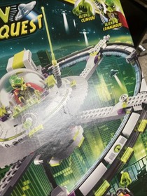 LEGO Space: Alien Mothership (7065) new sealed damage to box