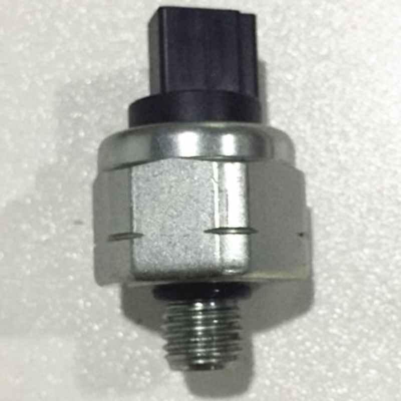 93CP5-18 CP5-18 Oil Pressure Sensor For Nissan 33417N