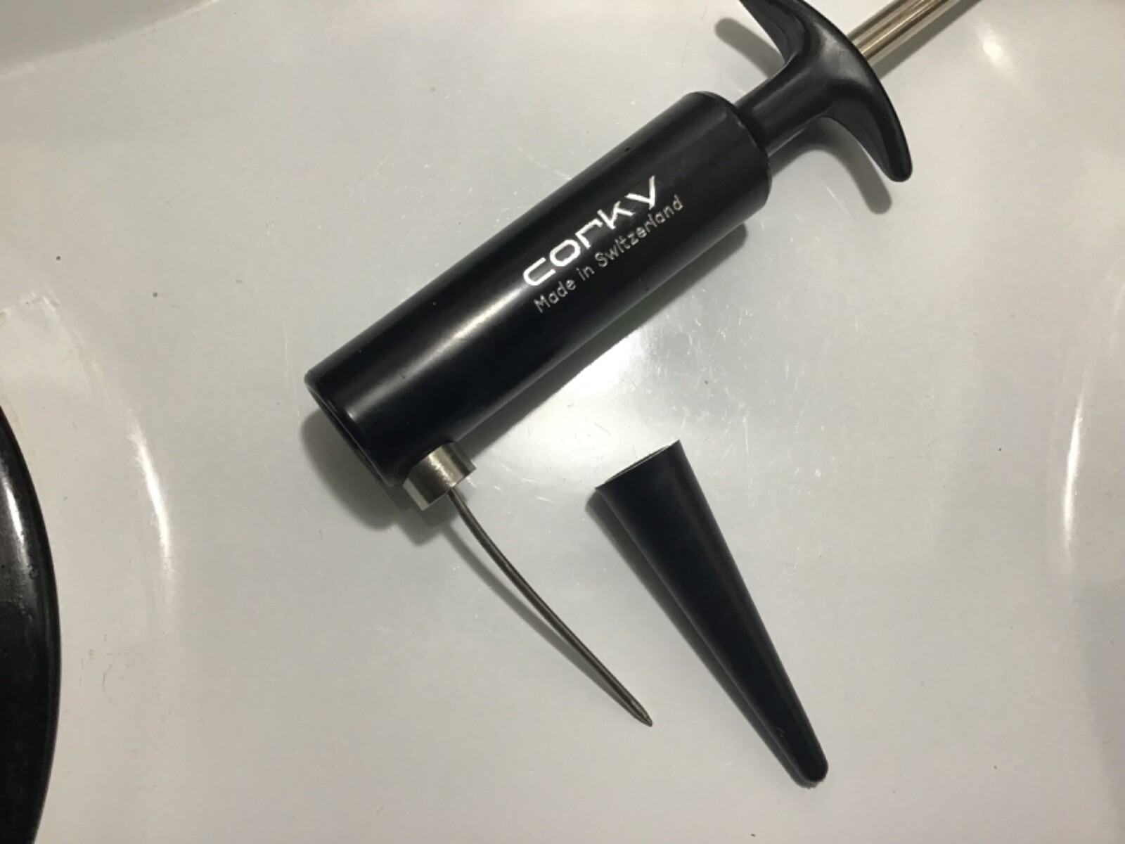 Good Old Vintage Corky Wine Bottle Cork Extractor Opener Air Pump 7.5