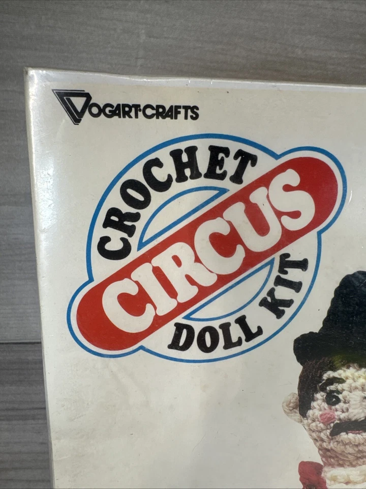 Vogart Crafts CIRCUS Crochet Doll Kit #3142 RING MASTER Vintage New SEALED - Image 3 of 4