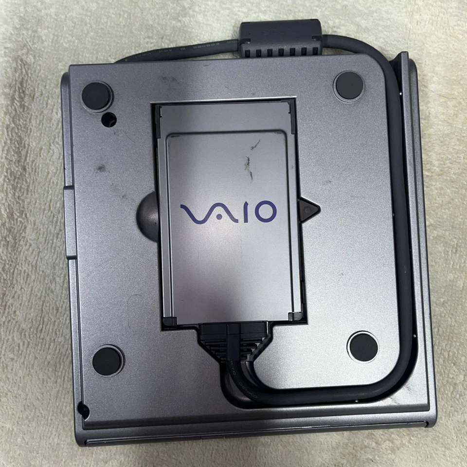 Mini computadora portátil Sony Vaio de colección Intel Celeron @ " paquete Foto 4 de 4