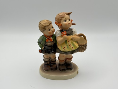 #ad MI M.I. Hummel Figurine #49 Goebel Porcelain Vintage Retired Collectible $54.99