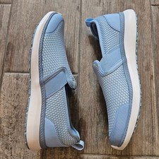 Vionic Julianna Pro Slip On Sneakers Women  s 9.5 Light Blue Mesh Comfort Shoe