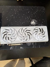 Sapphire Pure Radeon RX 7800 XT 16GB GDDR6 Graphics Card 11330-03-20G