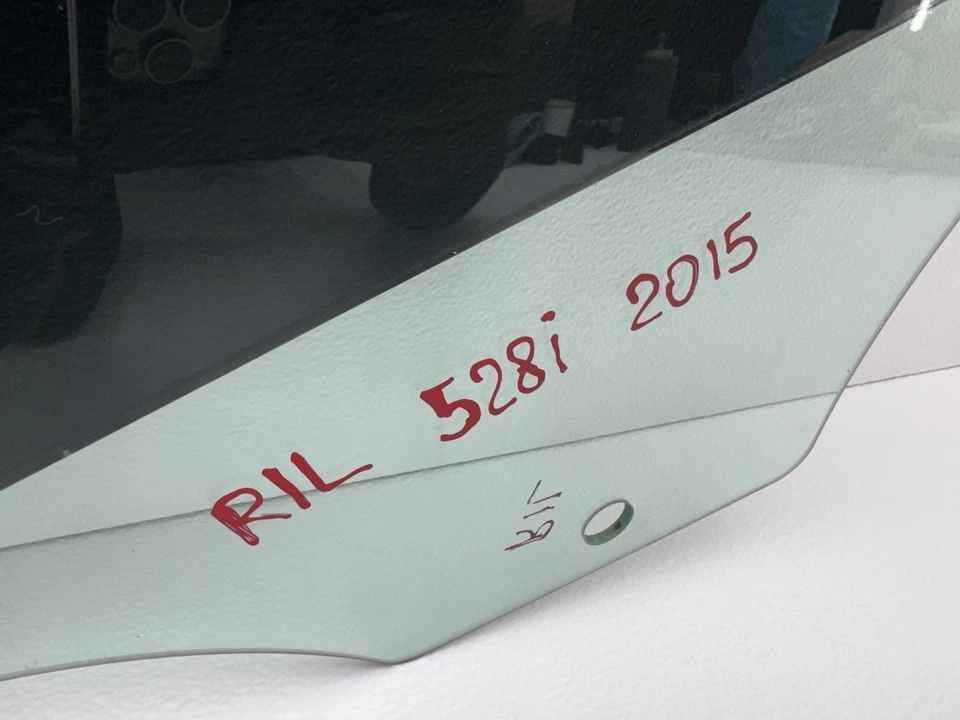 2011-2016 BMW 528I 535I 550I F10 REAR LEFT DRIVER SIDE DOOR WINDOW GLASS OEM Foto 3 de 4