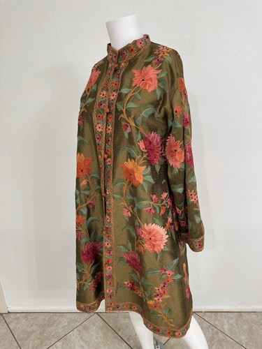 Vintage Fully Hand Embroidered Silk Coat Jacket Fits S/Small M - Picture 9 of 17