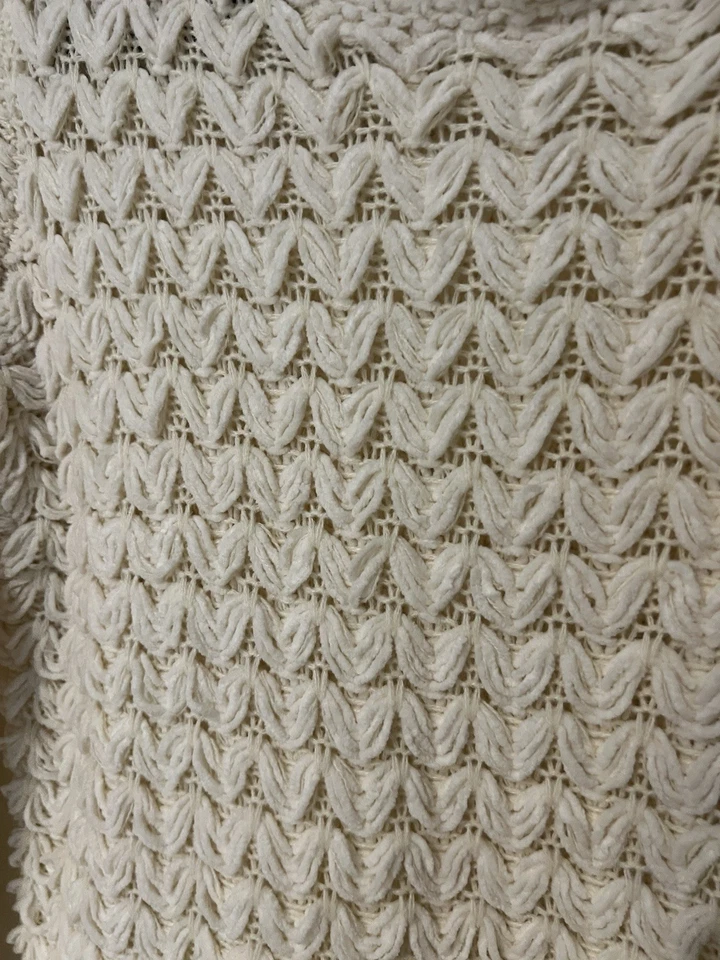 Line and Dot кремовый белый текстурированный свитер женский размер маленький крючком мягкий - Изображение 4 из 4