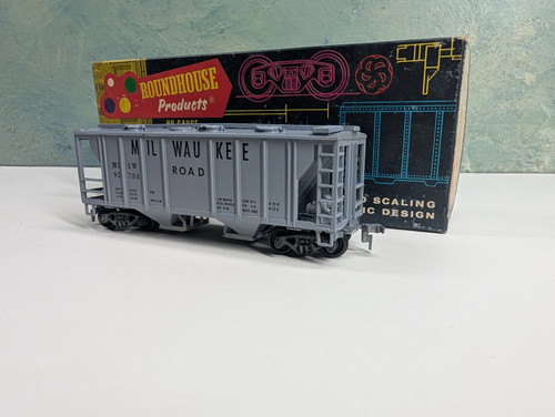 Tolva cubierta Roundhouse escala HO 2 bahías Milwaukee Road MILW #95788 LEER | Zustand: Used