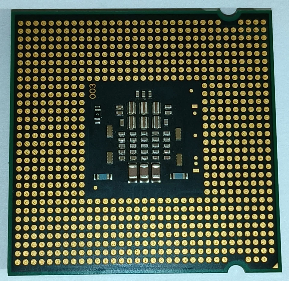Intel Core 2 Duo E4500 CPU Processeur 2.20 GHz SLA95 - Immagine 2 di 3