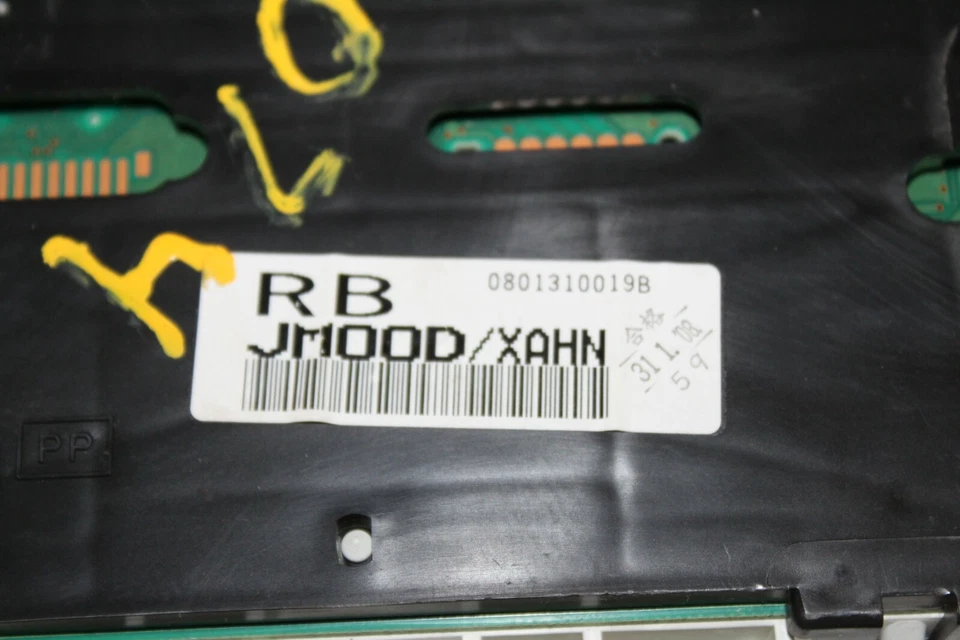 Cuadro de instrumentos velocímetro indicadores del panel de instrumentos Nissan Rogue 2008 38.616 millas Foto 3 de 4