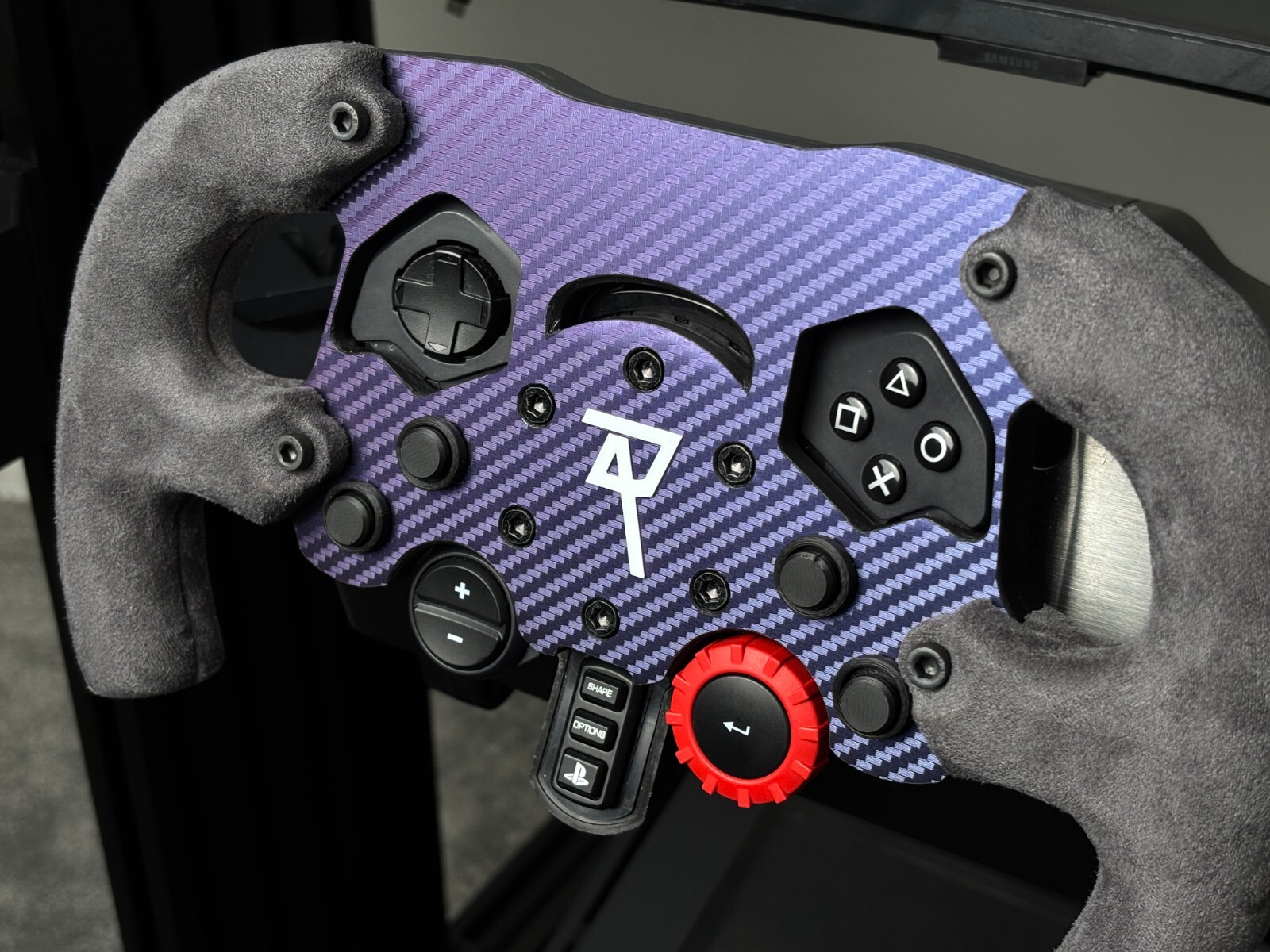 Picture 4 of 11