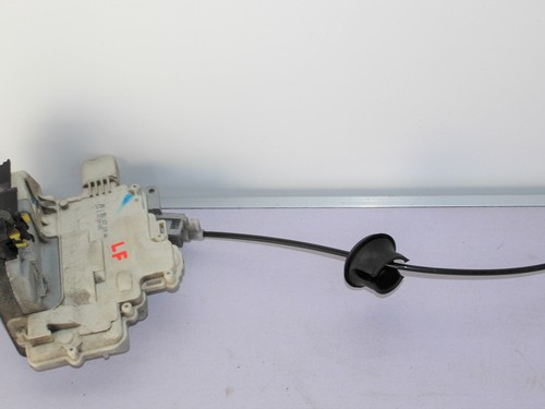 Audi RS4 B7 Door lock mechanism front left 2006 Quattro A4
