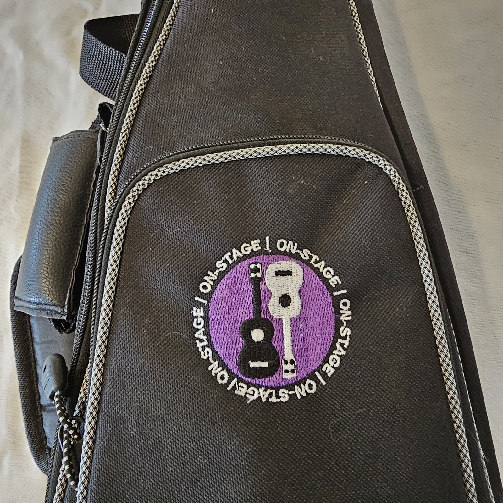 SET Kala Brand Makala Red Burst Soprano Dolphin Ukele w/ On-Stage Padded Gig Bag