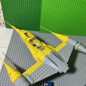 LEGO Star Wars: Naboo Starfighter (7877) Complete Set