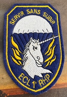 ECUSSON PARACHUTISTE : 1ER RHP ECL