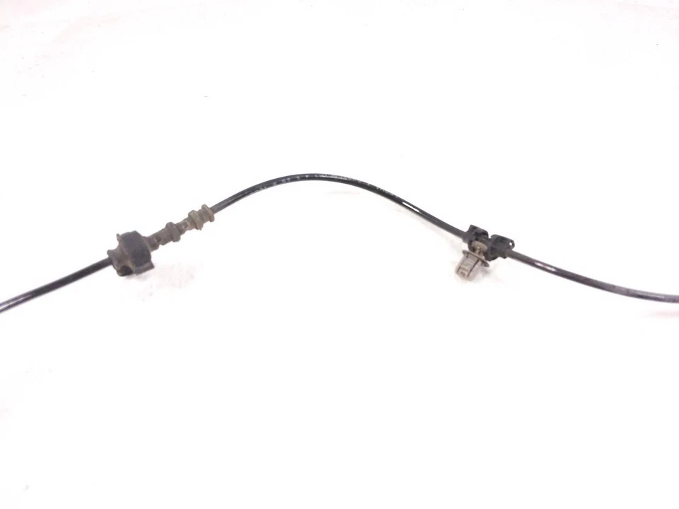 2016-2022 Chevrolet Malibu Rear Passenger Wheel Abs Anti Brake Sensor 84613191 - Image 4 of 4