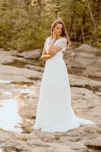 Boho wedding gown with sleeves
