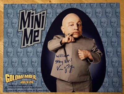Autographed Verne Troyer Photo Mini Me Austin Powers