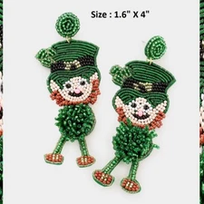 ST. PATRICKS DAY IRISH 4 Leaf Clover Flower leprecon Hat Pierced Seed Earrings 