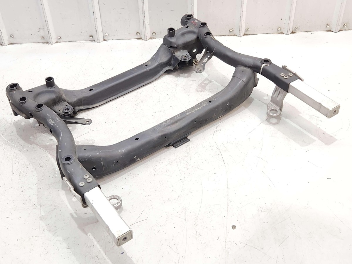 15-23 MERCEDES W205 C63S AMG COUPE FRONT SUB FRAME CROSSMEMBER