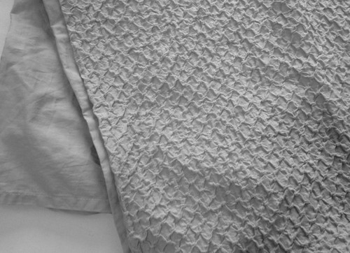 Nueva Almohada Estándar Sham The Texture Collection Hielo Luz Pizarra Azul Fruncido - Imagen 2 de 5