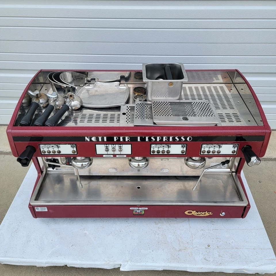 Astoria SAE 3N 3 Grupo Cafetera Espresso Sin Probar 230v con Accesorios Foto 2 de 4