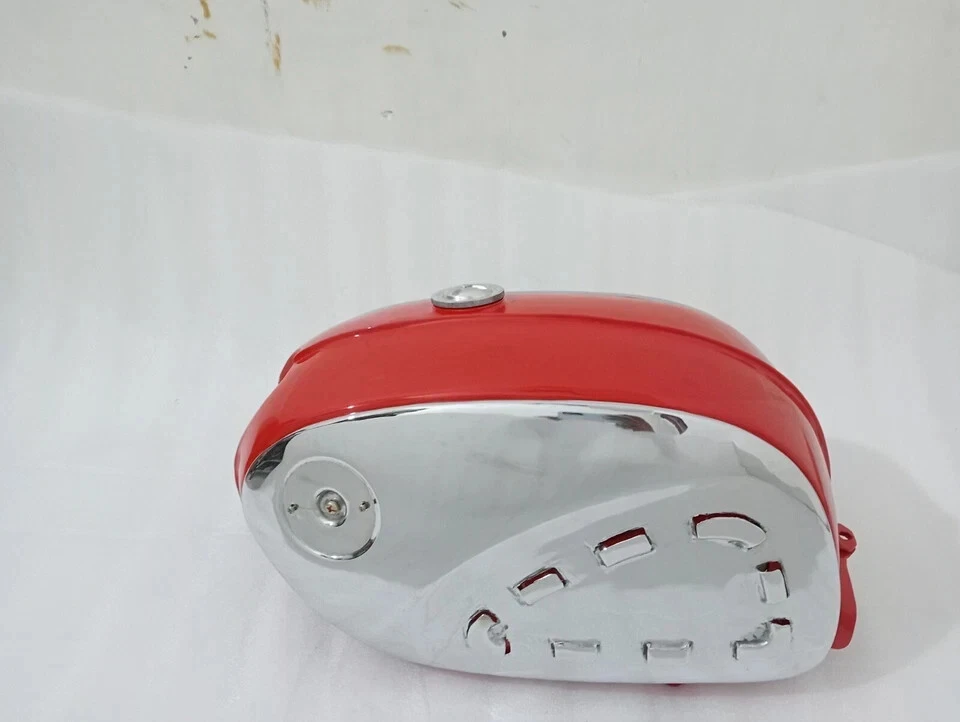 Honda CB77 305 SUPERHAWK 61-68 STEEL RED FUEL TANK +CHROME SIDE PALTES |Fit For - Image 2 of 4