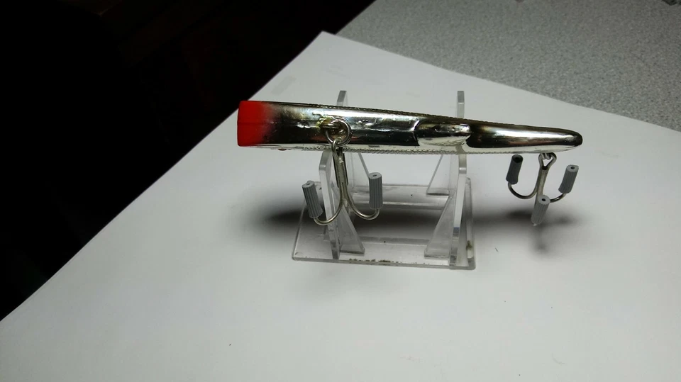 "CUERPO MUÑECA PEZ==COMO NUEVO= XL 4", AÑOS C-70, LADOS SIL/ESCALA, PARTE POSTERIOR NEGRA, 0,90 OZ, GANCHOS, HDWE Foto 4 de 4