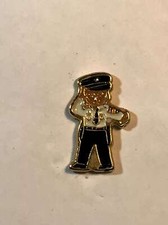PIN GOLD POLICEMAN