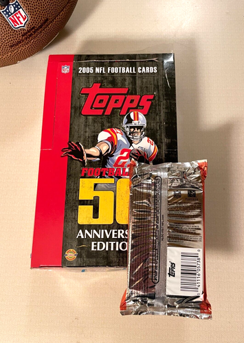 2005 Topps Football JUMBO HOBBY Pack NEW (35 Cards) Chase Aaron Rodgers Rookie - Picture 2 of 4