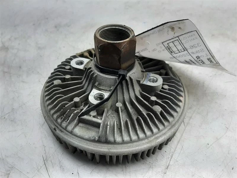 Fan Clutch Classic Style Creased Door Skin 99-07 GMC SIERRA 2500 PICKUP 22149877 - Image 3 of 4